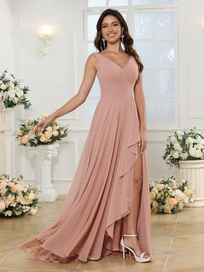 A-Line/Princess V-Neck Long Wedding Party Dresses with Split Side & Pockets